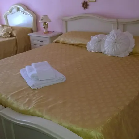 Marghi E Carol Bed and Breakfast Νότο